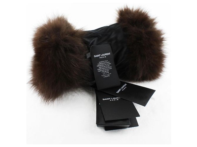 Haselnussbraune Pelzfäustlinge von Saint Laurent - Ansicht 6