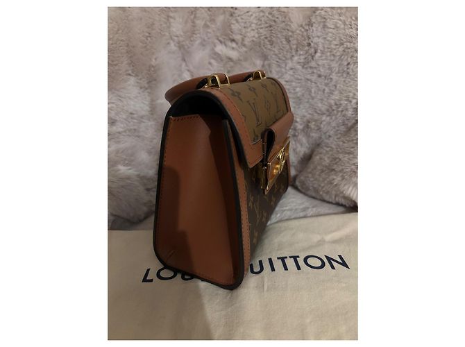 Louis Vuitton Dauphine Capital Marrone - vista 5