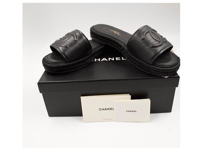 Sandali Chanel in pelle nera Nero - vista 3