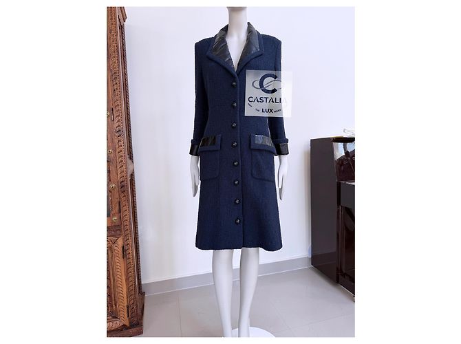 Chanel Abrigo de tweed azul marino con acentos de cuero 38 FR - vista 9