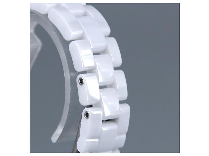 Reloj de pulsera de cerámica Chanel J12 Wanted 33mm - vista 4