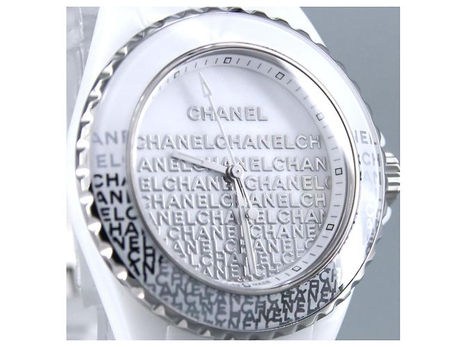 Reloj de pulsera de cerámica Chanel J12 Wanted 33mm - vista 6