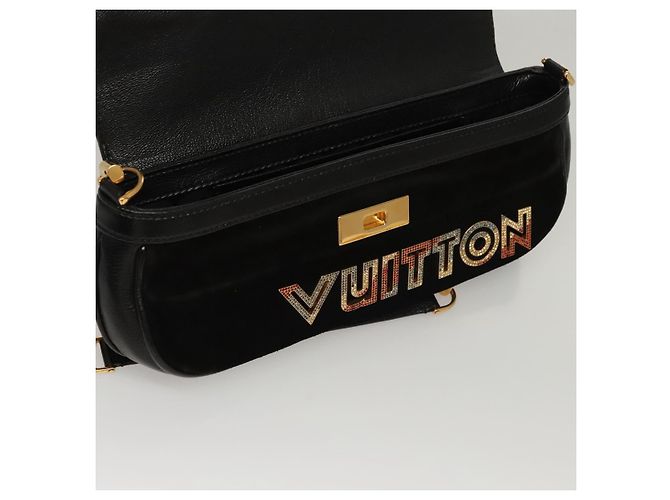 LOUIS VUITTON Borsa a Spalla Avant Garde in Pelle Scamosciata Nera M97093 LV Auth BA550S Nero - vista 22