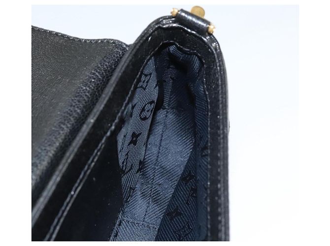 LOUIS VUITTON Borsa a Spalla Avant Garde in Pelle Scamosciata Nera M97093 LV Auth BA550S Nero - vista 24