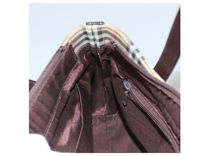Bolsa de mão em canvas bege com estampa Nova Check da BURBERRY Auth sw226 - vista 18