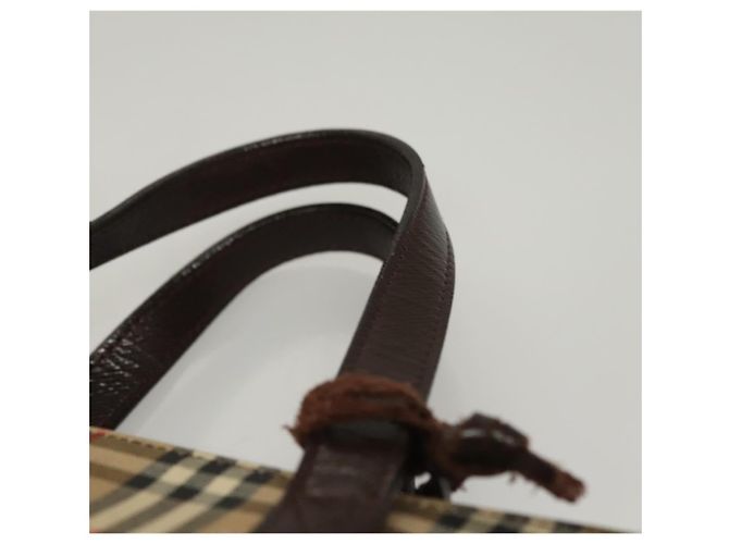 Bolsa de mão em canvas bege com estampa Nova Check da BURBERRY Auth sw226 - vista 8