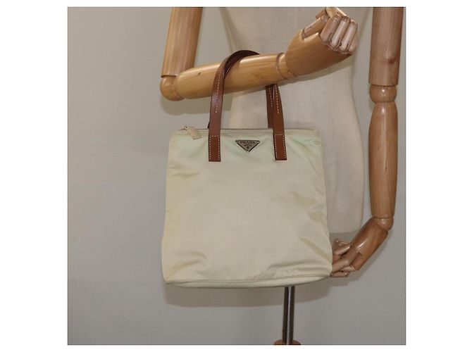 PRADA Sac à main en nylon blanc argent Auth hk2411 Argenté - vue 22