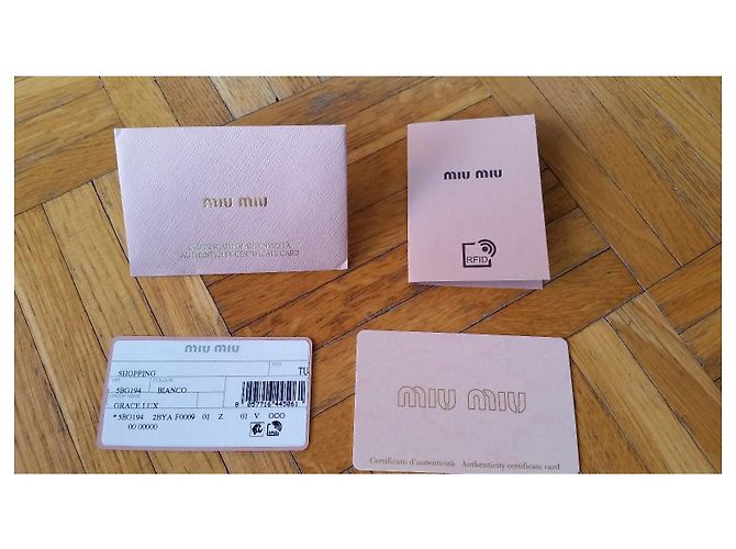 MIU MIU BORSA SHOPPING GRACE LUX IN PELLE. Bianco - vista 12