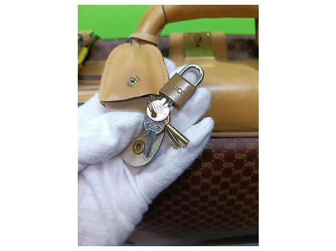 Valigia Gucci Micro GG Marrone Pelle e Tela - vista 4