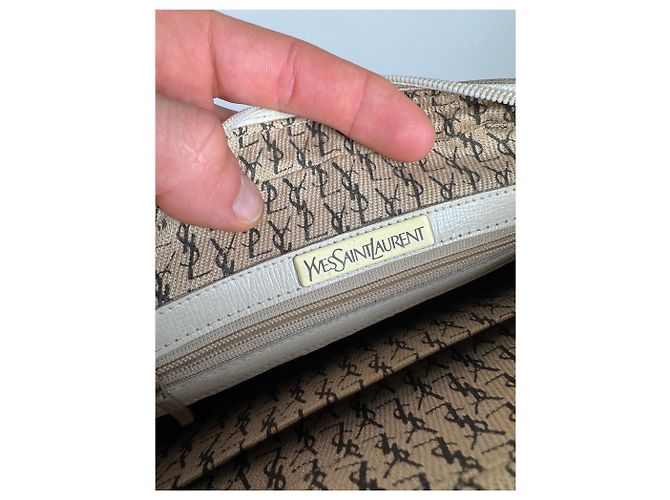 Borsa in pelle vintage Yves Saint Laurent 2 in 1 crema Bianco - vista 15