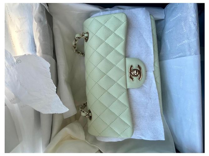 Timeless Chanel Classic 11.12 Borsa a mano in pelle acquamarina Verde chiaro - vista 7