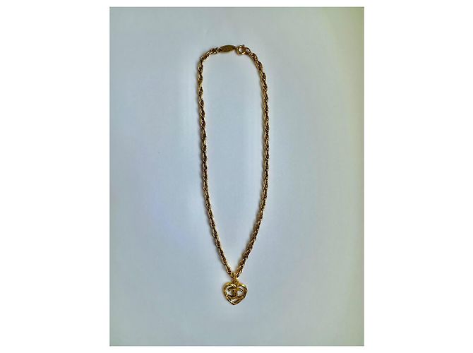 Chanel CC Dourado - vista 3