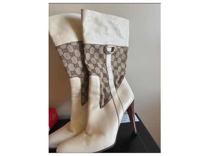 Botas Gucci de piel beige - vista 7