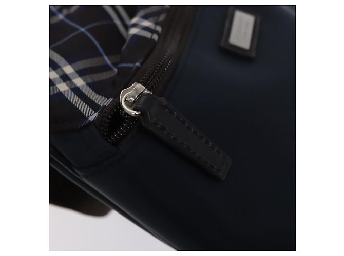 Borsa a spalla in nylon nero Burberry etichetta nera marina Auth ti2951 Blu navy - vista 10