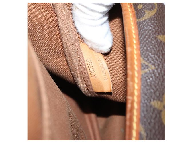 LOUIS VUITTON Monogram Saumur 35 Bolsa de Hombro M42254 LV Auth hk2284 Monograma - vista 12