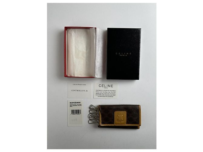 Céline Vintage Celine Paris Leather Key Holder Brown - view 2