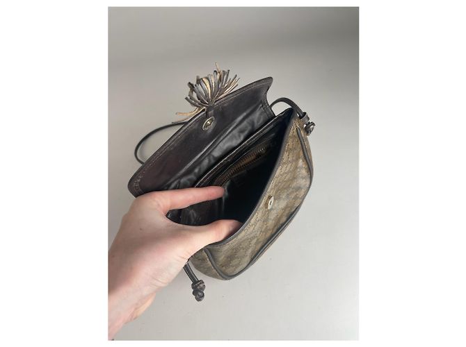 Céline Vintage Celine Triomphe Umhängetasche aus Leder braun grün - Ansicht 3