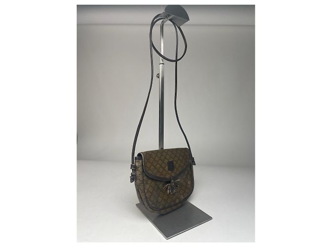 Céline Vintage Celine Triomphe Umhängetasche aus Leder braun grün - Ansicht 7