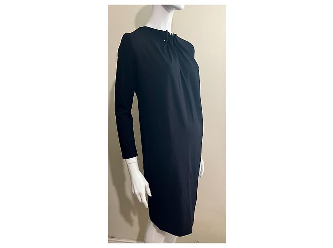 Escada Schwarzes Viskose-Jersey-Kleid mit Nadel am Hals - Ansicht 4
