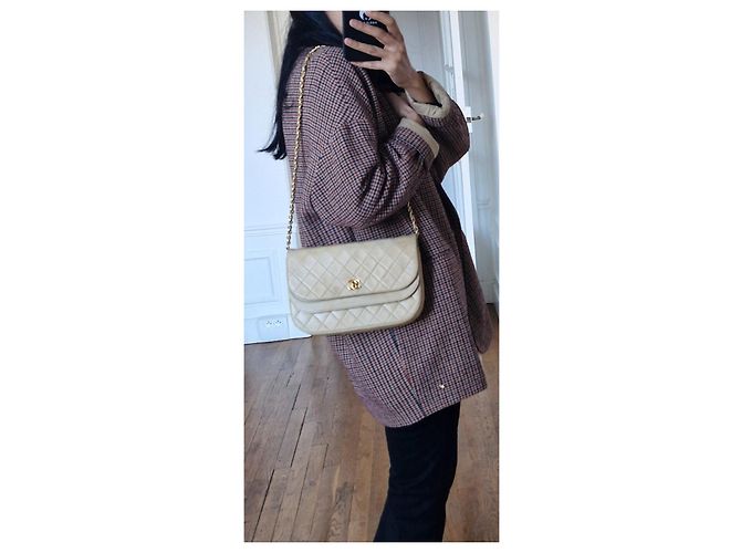Timeless Borsa Chanel Double Flap in pelle d'agnello beige - vista 12