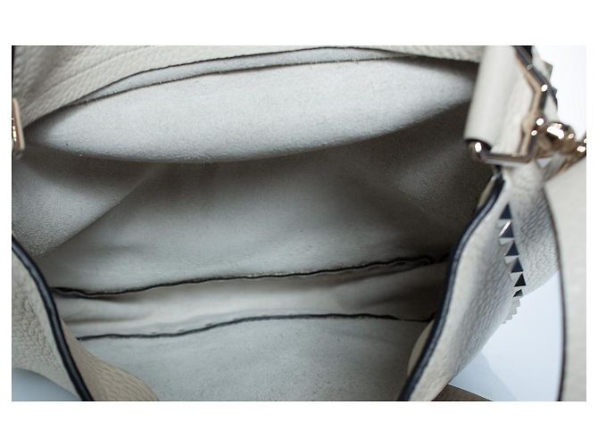 Borsa messenger hobo Rockstud di Valentino Garavani - vista 7