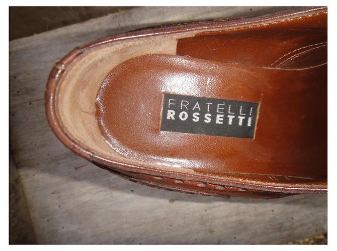 Fratelli Rosseti Scarpe Derby Fratelli Rossetti in pelle marrone chiaro - vista 9