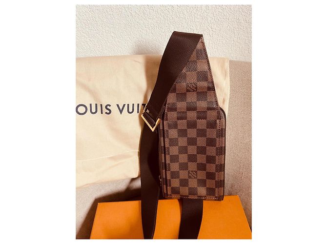 Pochette Louis Vuitton Geronimos Damier Tela e Pelle Marrone - vista 3