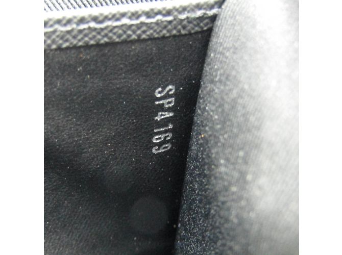 Pochette Discovery PM Monogram Eclipse Louis Vuitton M44323 Nero - vista 10