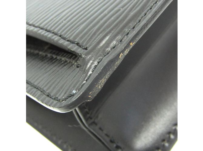 Borsa Clutch Dragonne Epi Pochette Sellier di Louis Vuitton Nero - vista 5
