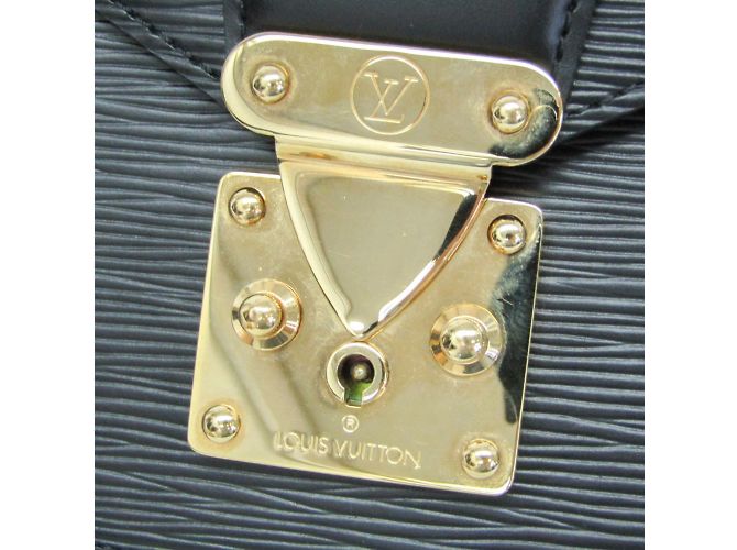 Borsa Clutch Dragonne Epi Pochette Sellier di Louis Vuitton Nero - vista 6