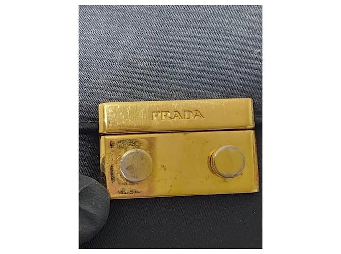 Billetera Compacta de Nylon Prada Negra Negro - vista 9