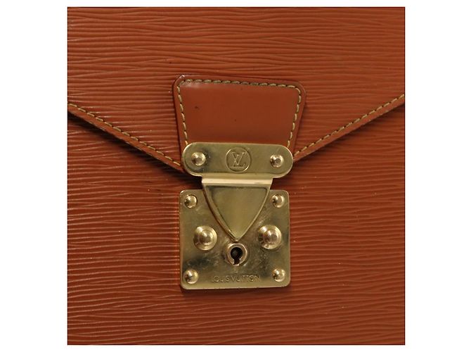 LOUIS VUITTON Epi Porta Documenti Bandoliera Zipangu Oro M54468 Auth bs23752 - vista 18