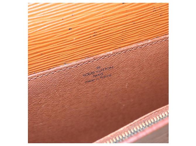 LOUIS VUITTON Epi Porta Documenti Bandoliera Zipangu Oro M54468 Auth bs23752 - vista 20
