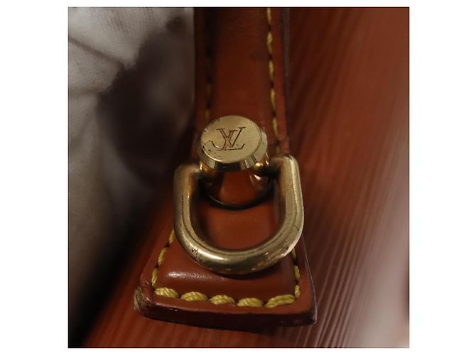 LOUIS VUITTON Epi Porta Documenti Bandoliera Zipangu Oro M54468 Auth bs23752 - vista 9