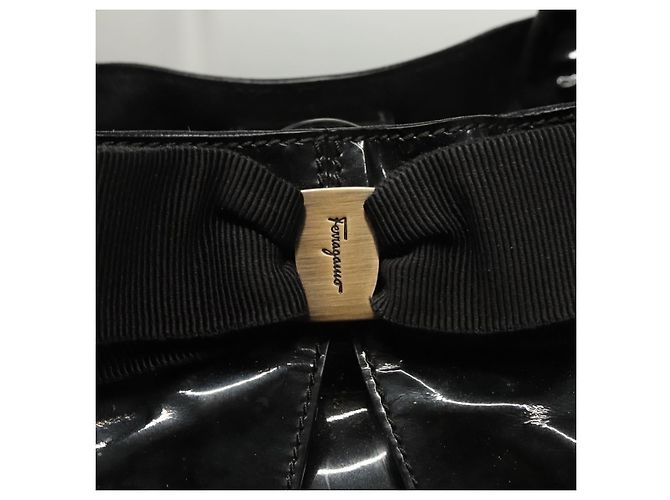 Borsa a mano Salvatore Ferragamo Smalto Nero Auth bs23791 - vista 10