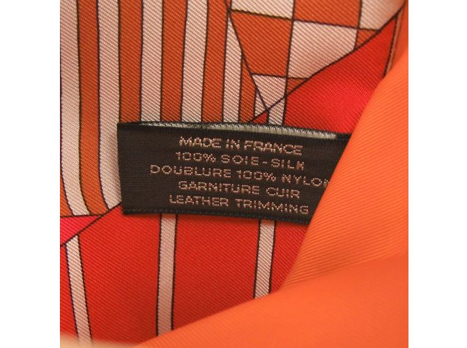 Silk In Hermès Borsa Hermes Foorby 20 in pochette di seta rossa Rosso - vista 9