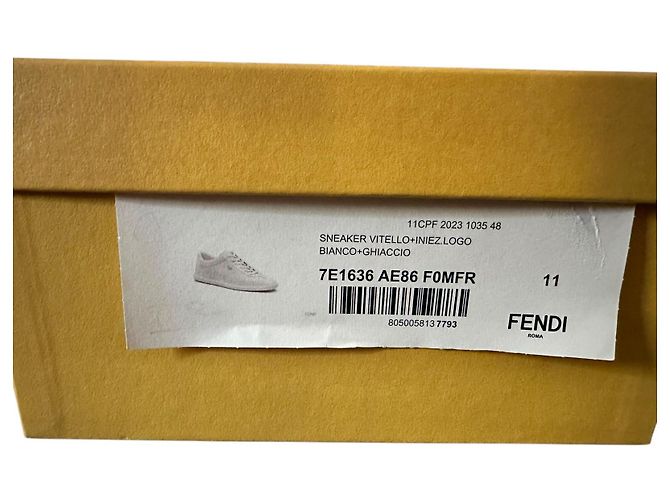 Baskets basses en cuir blanc Fendi - vue 12