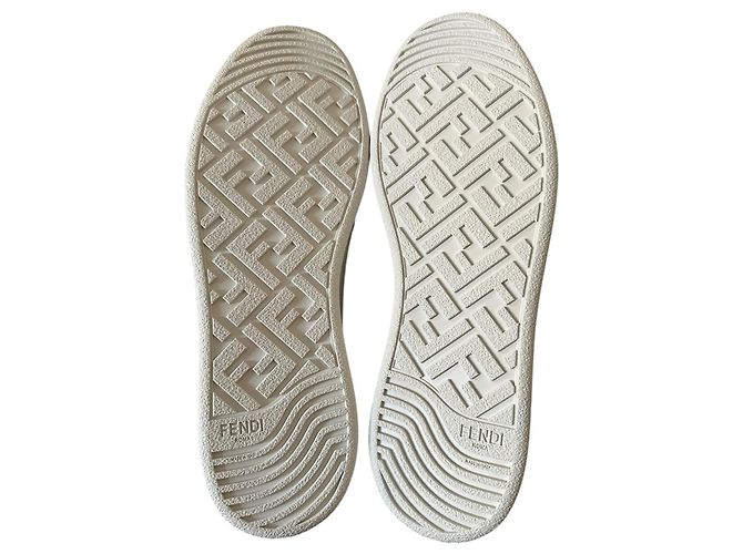 Baskets basses en cuir blanc Fendi - vue 4