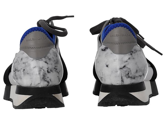 Day Baskets Balenciaga Race Runner en marbre en suède gris - vue 3