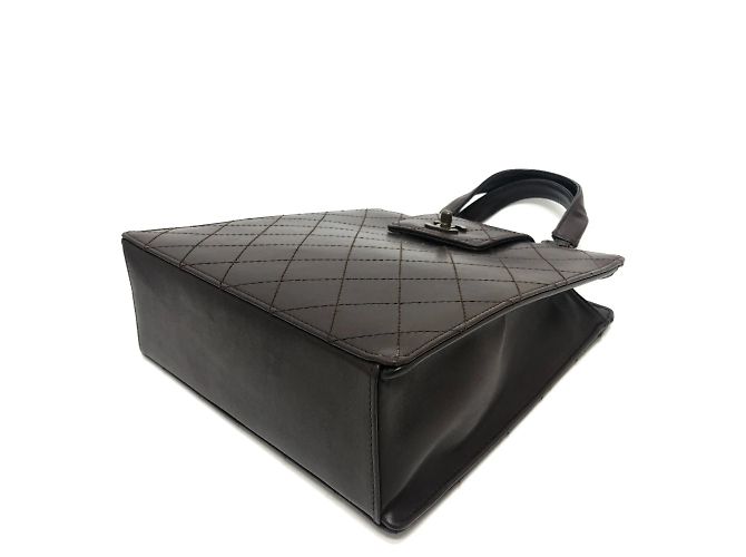 Borsa a mano Chanel Matelassé Turnlock Marrone - vista 5