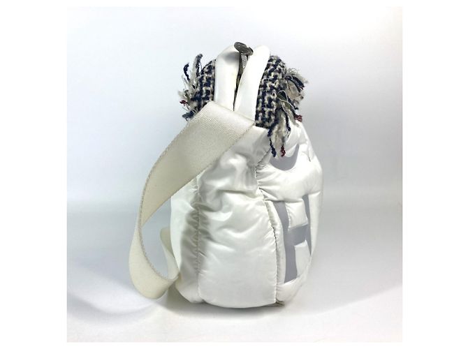 Borsa a Spalla Chanel Coconeige Fringe CC Logo Bianco - vista 4