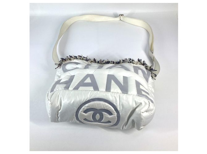 Borsa a Spalla Chanel Coconeige Fringe CC Logo Bianco - vista 8