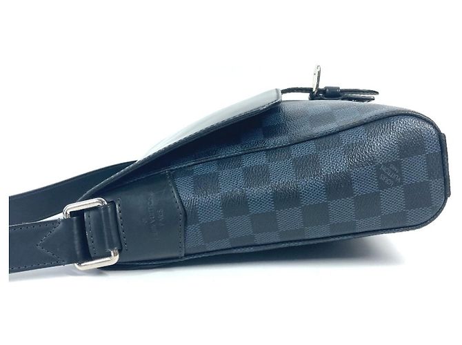 Pochette Messenger PM Newport Damier Cobalt Louis Vuitton Blu navy - vista 4