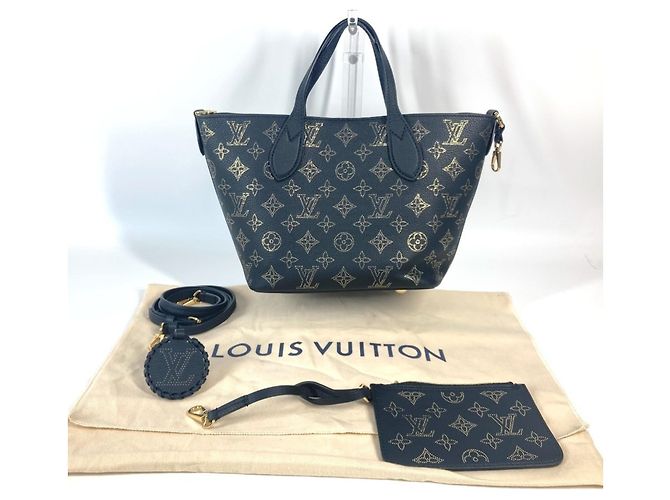 Borsa tote PM Mahina Blossom Monogram Louis Vuitton Nero D'oro - vista 17
