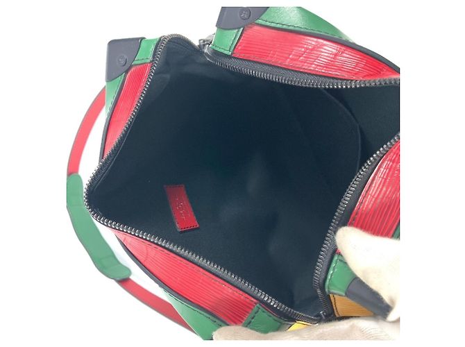 Louis Vuitton Epi Tricolor Soft Trunk Tasche Schwarz Rot Blau Grün Gelb - Ansicht 12
