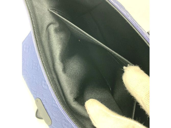 Borsa Messenger S Cape in Pelle Monogram Louis Vuitton Blu - vista 12