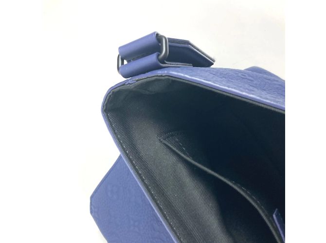 Borsa Messenger S Cape in Pelle Monogram Louis Vuitton Blu - vista 13
