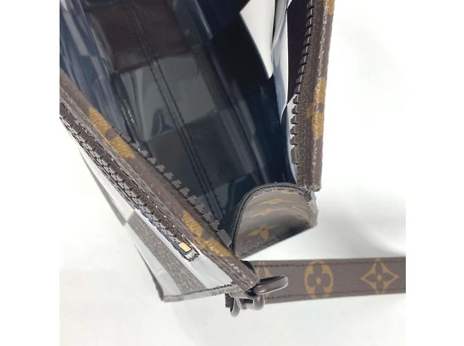 Borsa Pouch Stand Damier Monogram Louis Vuitton Marrone Damier ebene Monogramma - vista 15