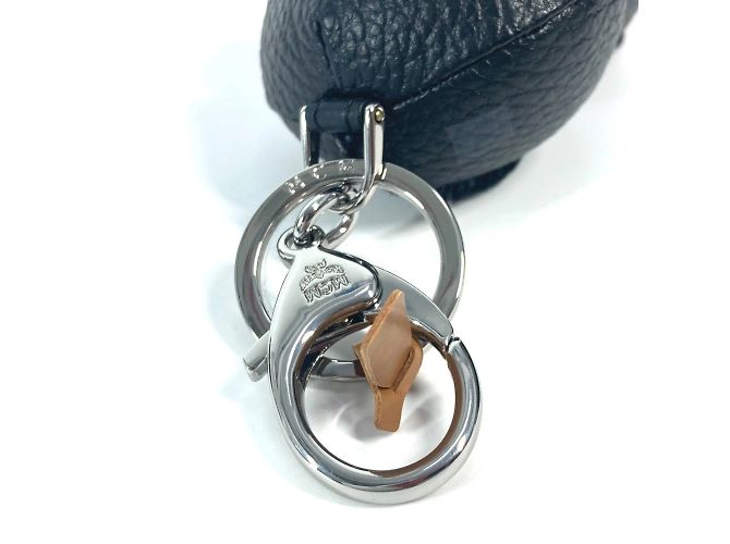 MCM A BATHING APE Milo Visetos Portachiavi Charm Nero - vista 4