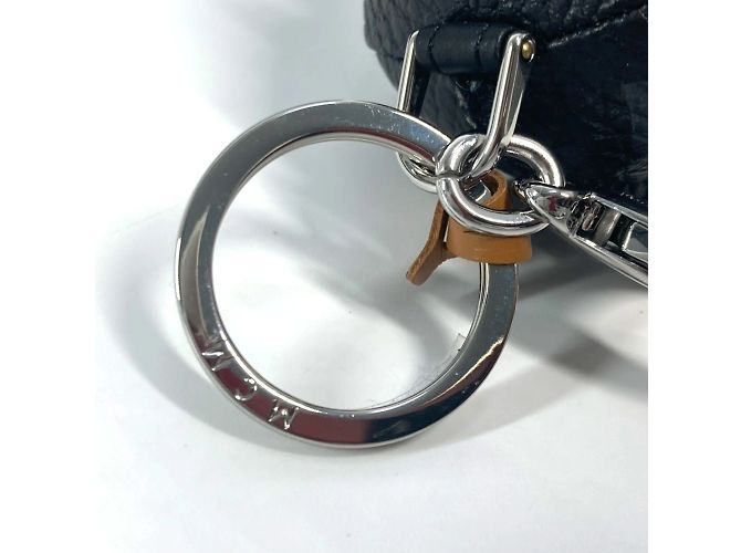 MCM A BATHING APE Milo Visetos Portachiavi Charm Nero - vista 9